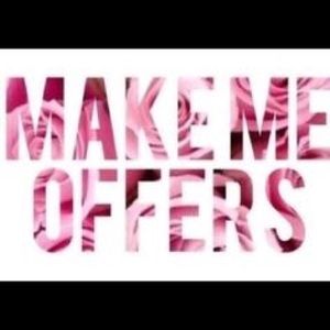 💥MAKE REASONABLE OFFERS Happy Poshing!(:💥